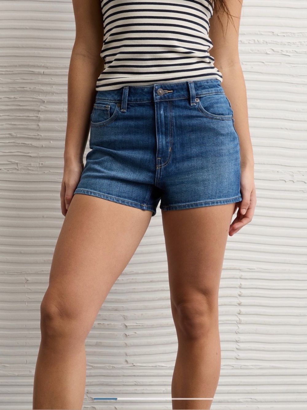 AE American Eagle Super High Rise Stretch Mom Shorts NWT